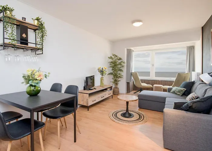 1 Bedroom Beach Front Apartment In Oostende